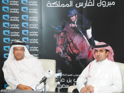 عبد الله بن متعب يزور "موبايلي"