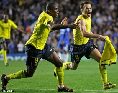 هدف انيستا يخطف بطاقة التأهل إلى نهائي دوري أبطال أوروبا