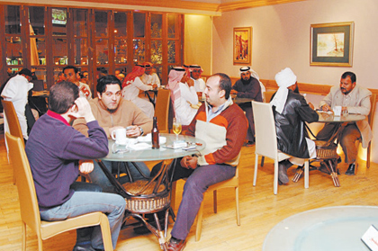 284 كوفي شوب في الرياض تفوق أرباحها 10 آلاف ريال