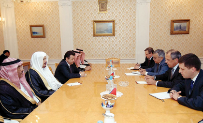 وزير خارجية روسيا يشيد بجهود المملكة نحو استقرار سياسي في العالم