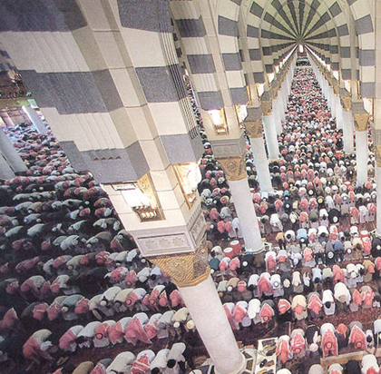 المسجد على امتداد تاريخ المسلمين مؤسسة تعليمية للصغار والكبار