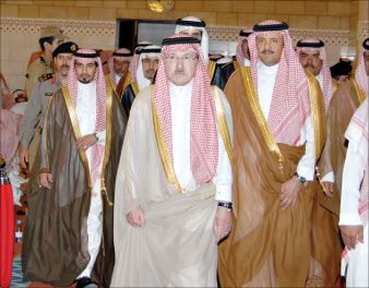 الآلاف يشيّعون الشيخ ابن جبرين