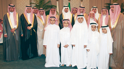 الربيق والشعلان يحتفلان بـ"سامي"