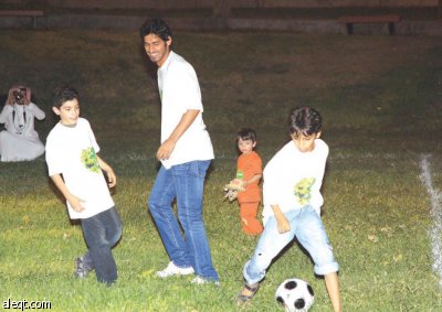 نجوم الكرة يحيون مهرجان «عبقري»