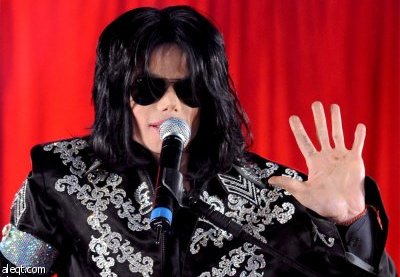 تشريح مايكل جاكسون يكشف كم جراحات التجميل التي خضع لها