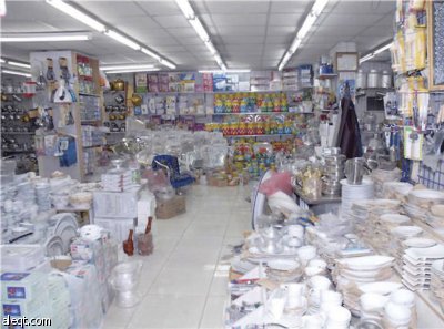 محال الأواني المنزلية تشكو ركودا بعد شهر رمضان