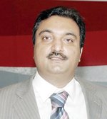 «نيسان» تؤكد شغفها بالقيادة مع الإطلاق المتزامن لـ «سيارة رياضية رباعية الأبواب»