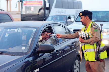 15 ألف هدية لحجاج بيت الله على طريق الرياض – مكة