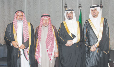 الأمير نايف بن سلمان يشرف حفل زواج آل عرفج