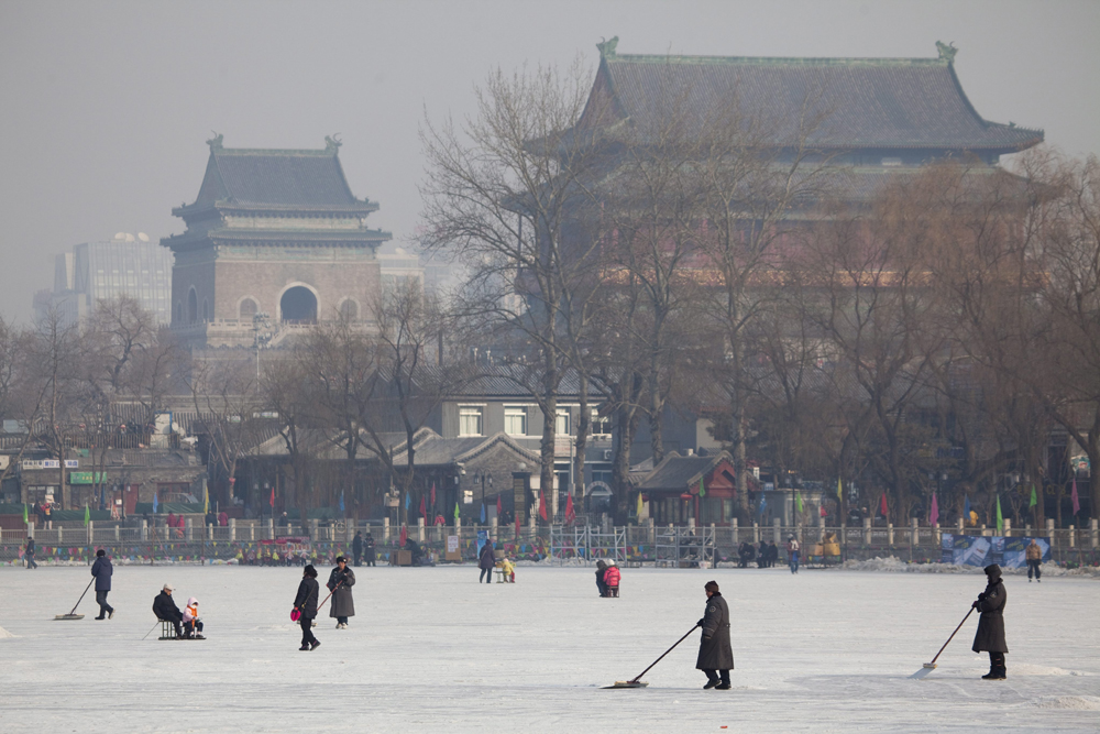 الثلوج مازالت متساقطة وبالأخص على قمة جبل فيلدبيرغ بالقرب من فرانكفورت.