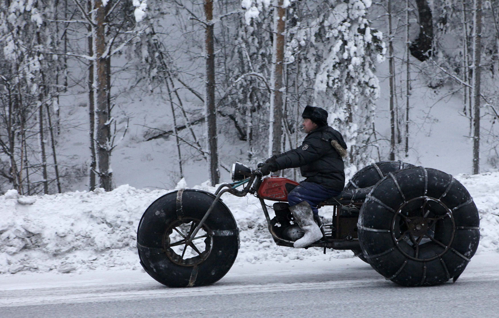 الثلوج مازالت متساقطة وبالأخص على قمة جبل فيلدبيرغ بالقرب من فرانكفورت.