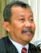 ماليزيا بحاجة إلى استراتيجيات جديدة لتظل مركز التمويل الإسلامي في آسيا