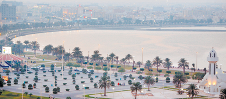 القياديون يختلفون بأفكارهم ويتفقون على أمير الشرقية قائدا للمرحلة الحديثة للمنطقة