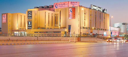 «المواساة» تشارك بفاعلية في سوق الخدمات الطبية في الشرقية