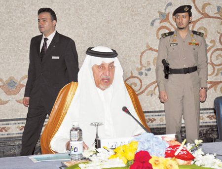 خالد الفيصل: كارثة سيول جدة تراكمات لأخطاء سابقة