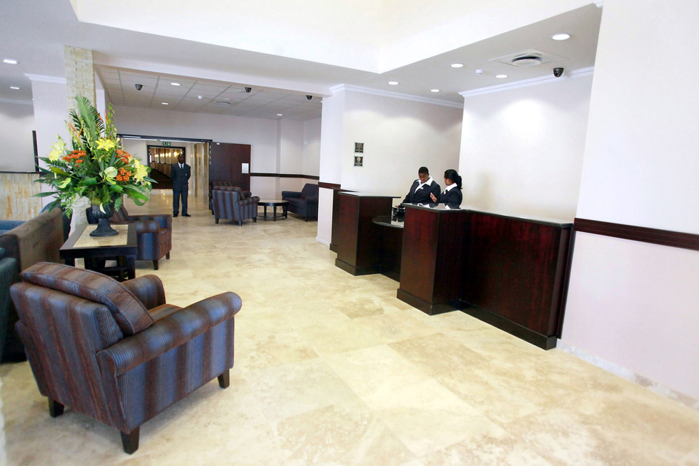 فندق هامبشاير في مدينة ديربان سيكون مقر إقامة المنتخب النيجيري خلال نهائيات كأس العالم 2010 في جنوب إفريقيا.