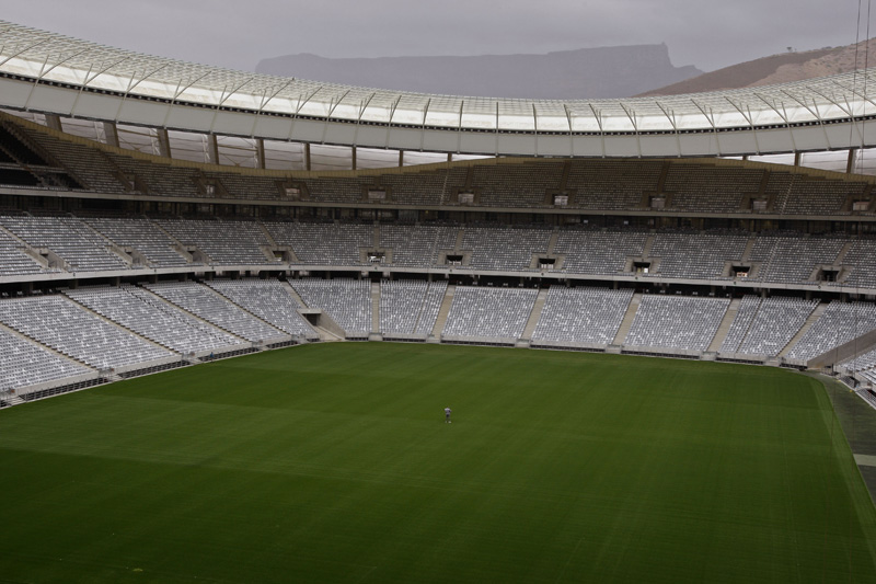 ملعب كيب تاون يستعد لإستضافة مباريات كأس العالم 2010 في جنوب إفريقيا