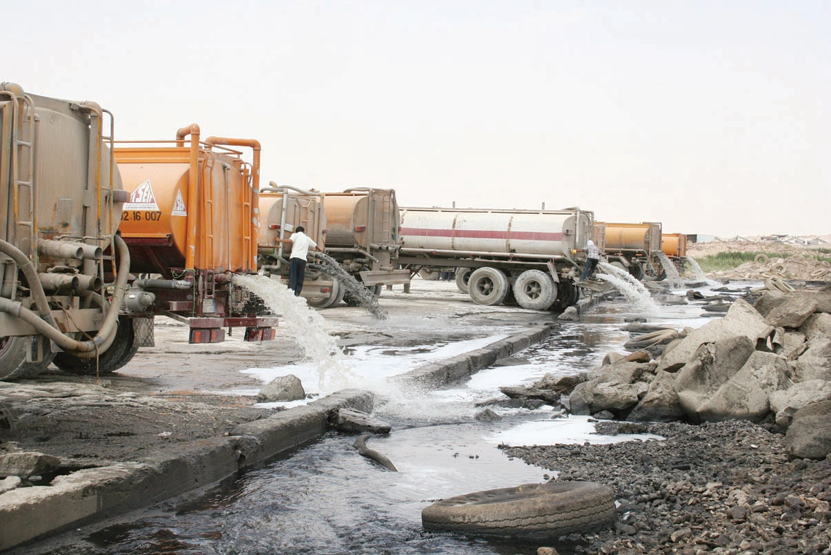 الرياض: إغلاق مكب الصرف الصحي في النظيم نهائياً خلال شهر