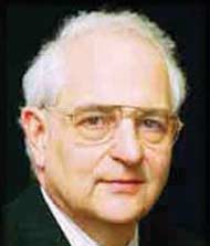 الجراد والنمل .. حكاية خرافية من زماننا