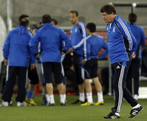 ريهاجل يعول على العاطفة في مواجهة الأرجنتين