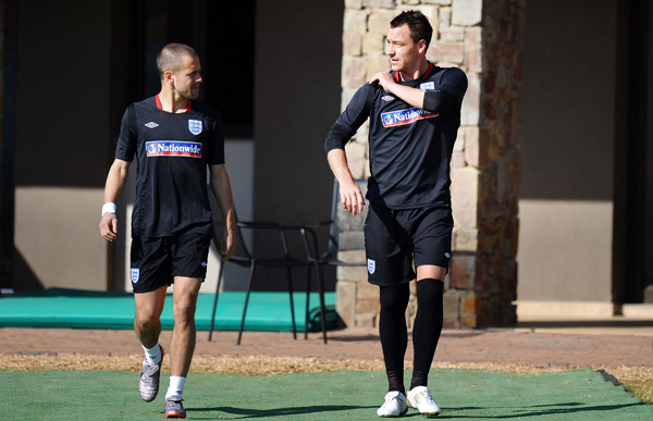 تيري يعتذر علنا من كابيلو