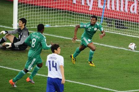 كوريا الجنوبية ترافق الأرجنتين لدور الـ16