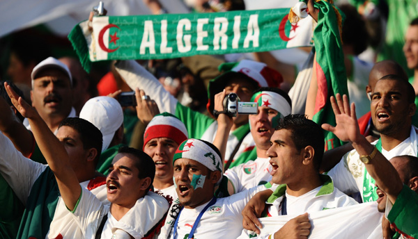 مشاعر مختلطة في الجزائر بعد خروج منتخبها من المونديال