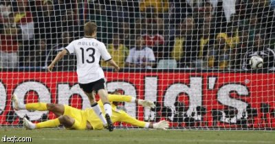 مولر يقود ألمانيا لسحق إنجلترا ويحرز جائزة رجل المباراة