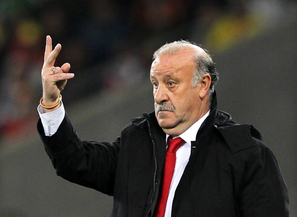 دل بوسكي يبدي الاحترام لباراجواي قبل مواجهتها