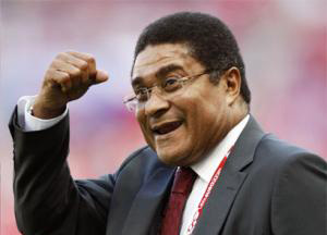 أوزيبيو : رونالدو دون المستوى والحذاء الذهبي لفيا أو هيجواين