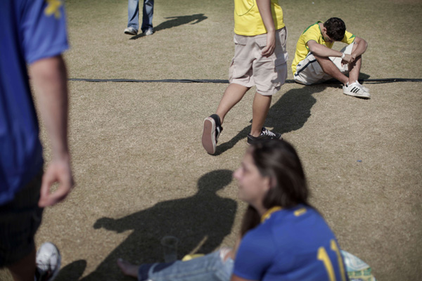 بعد الخروج من المونديال..دموع ولعنات في شوارع البرازيل