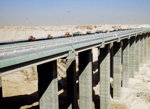 شركة شبه الجزيرة .. 45 عاما من العطاء لخدمة الوطن