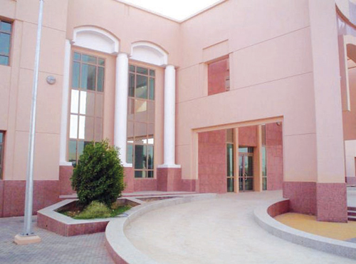 مؤسسة العجالين.. أقسام متنوعة ونشاطات متعددة لتحقيق الأهداف