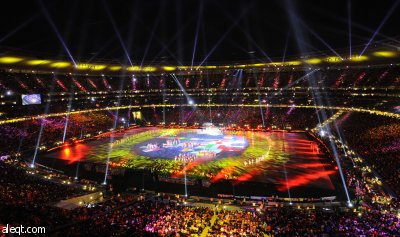 مانديلا يغادر الحفل والكأس كاد يخطف