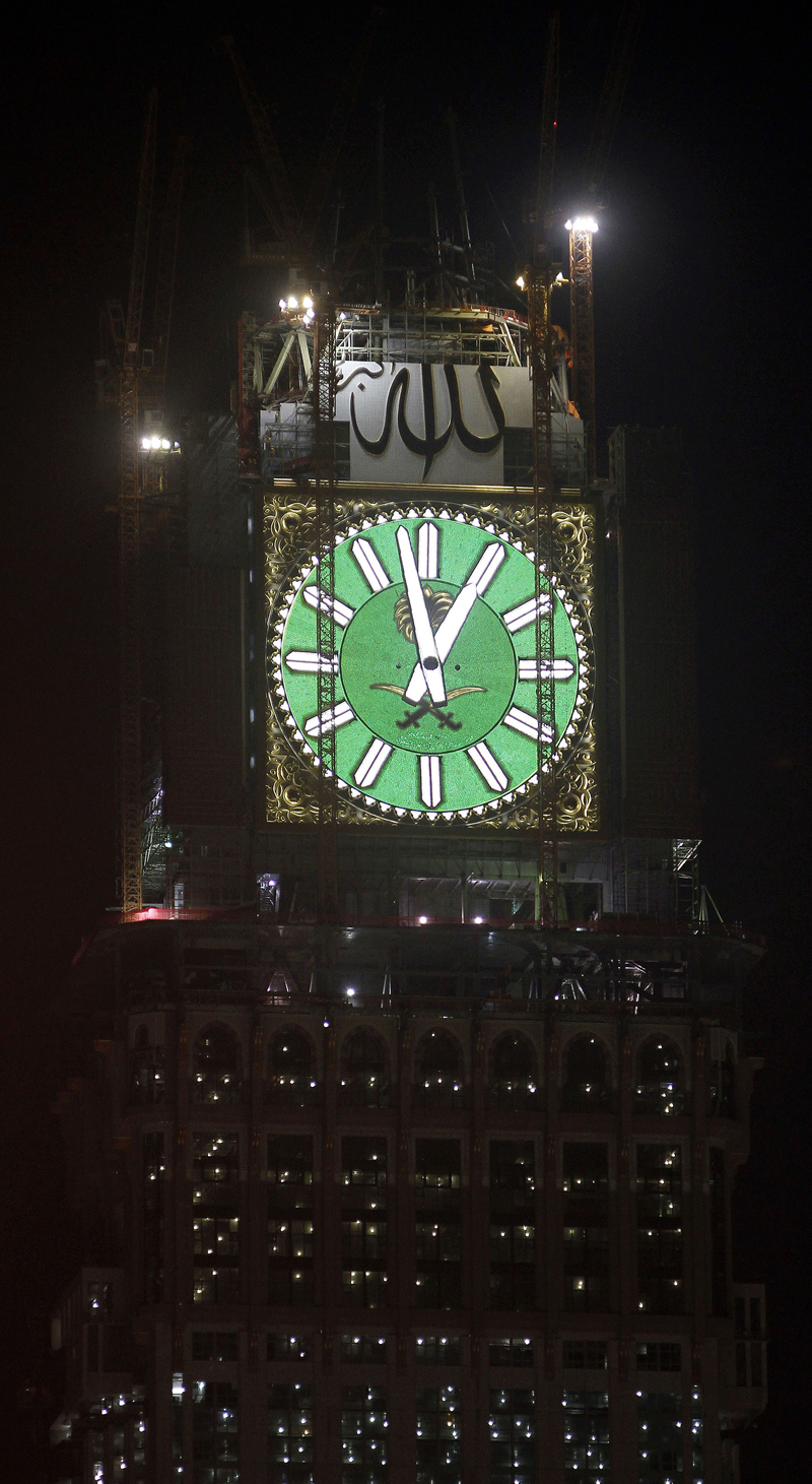 Самый большой часов в мире. Самые огромные часы. Самые большие часы. Самые большие часы в мире. Самые большие часа в мире.