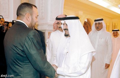 عاهل المغرب يزور الأمير سلطان في مقر إقامته في أغادير