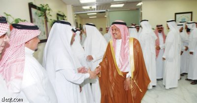 الحث على مضاعفة الجهد في لقاء البريد