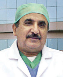 أ. د سالم الزهراني ينضم متفرغاً إلى مستشفى د. سليمان الحبيب في الريان