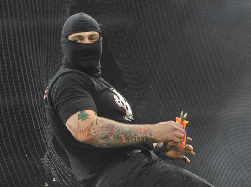 إلغاء مباراة إيطاليا وصربيا في تصفيات أمم أوروبا بسبب شغب الجماهير