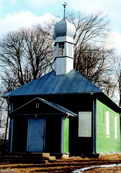 مساجد ليتوانيا تحولت من البناء الخشبي إلى الحجري