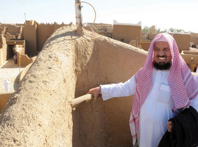 ابن منيع: كنت أنادي بإزالة البيوت التراثية والآن أطالب بحمايتها واستثمارها