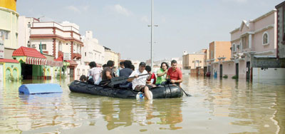 ارتفاع الوفيات إلى 10 أشخاص و3 مفقودين