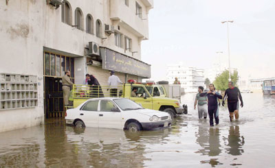 «الأرصاد»: حذرنا قبل 4 أيام من سيول جدة ونشرنا 11 تنبيها يوم العاصفة