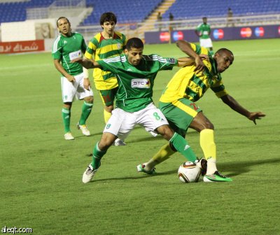 دوري زين : الأهلي يهزم نجران والرائد يخسر أمام الفتح