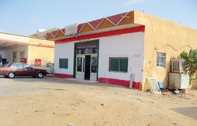 مسح حكومي: محطات الوقود عشوائية وبلا هوية