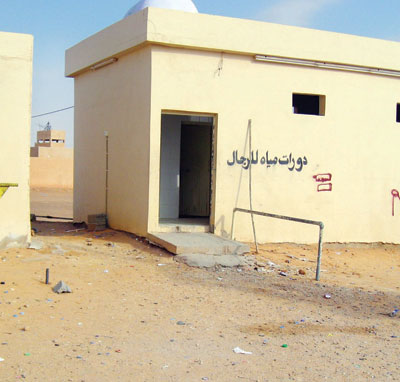 مسح حكومي: محطات الوقود عشوائية وبلا هوية