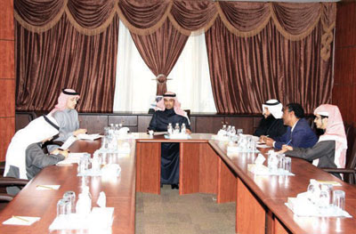 انخفاض تعرفة الخدمات يغري المستثمر الأجنبي.. والمناطق الحرة محدودة التأثير