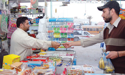 دراسة لتوظيف مليون سعودي في «التجزئة»