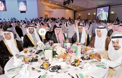 النائب الثاني: تكريم العلماء بمختلف جنسياتهم واجب ديني على بلادنا