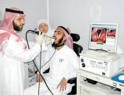 كراسي بحث جامعة الملك سعود تثقف الزوار بطرق التخلص من السمنة